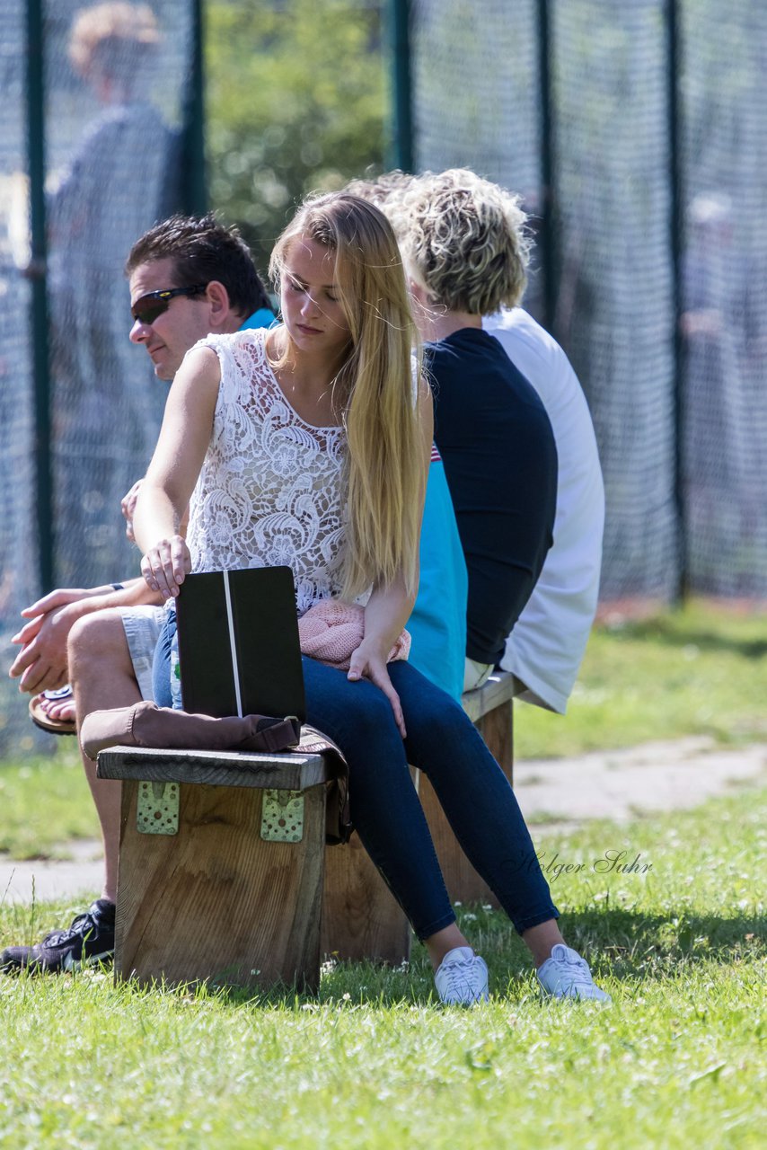 Bild 326 - Stadtwerke Pinneberg Cup Samstag